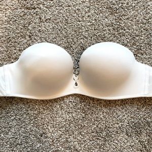 Victoria’s Secret Bombshell Strapless Bra